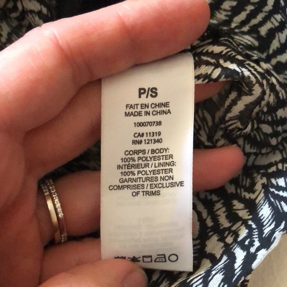 Dynamite open back crop high-neck blouse, sz S, never worn - Picture 5 of 5